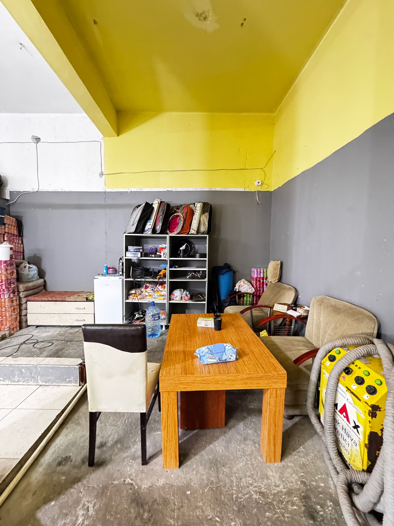 MABEL'DEN MERKEZDE SAĞLIK OCAĞI KARŞISINDA EMSALSİZ 280M2 DÜKKAN